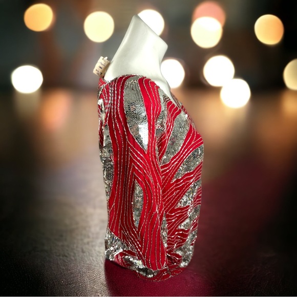 Vintage NWT Shomax sequin red and silver top SZ M - Picture 4 of 9